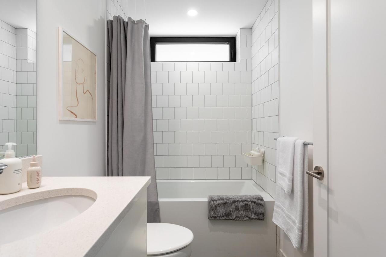 Welcome To Kinn Apartment - Lovely One Bedroom Vancouver Exterior photo